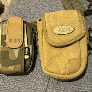 Roots change purse and crossbody in beige and green camouflage